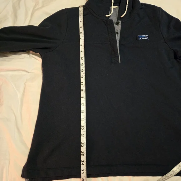 L.L. Bean Womens Hooded Sweatshirt With Button Closure - Picture 8 of 8